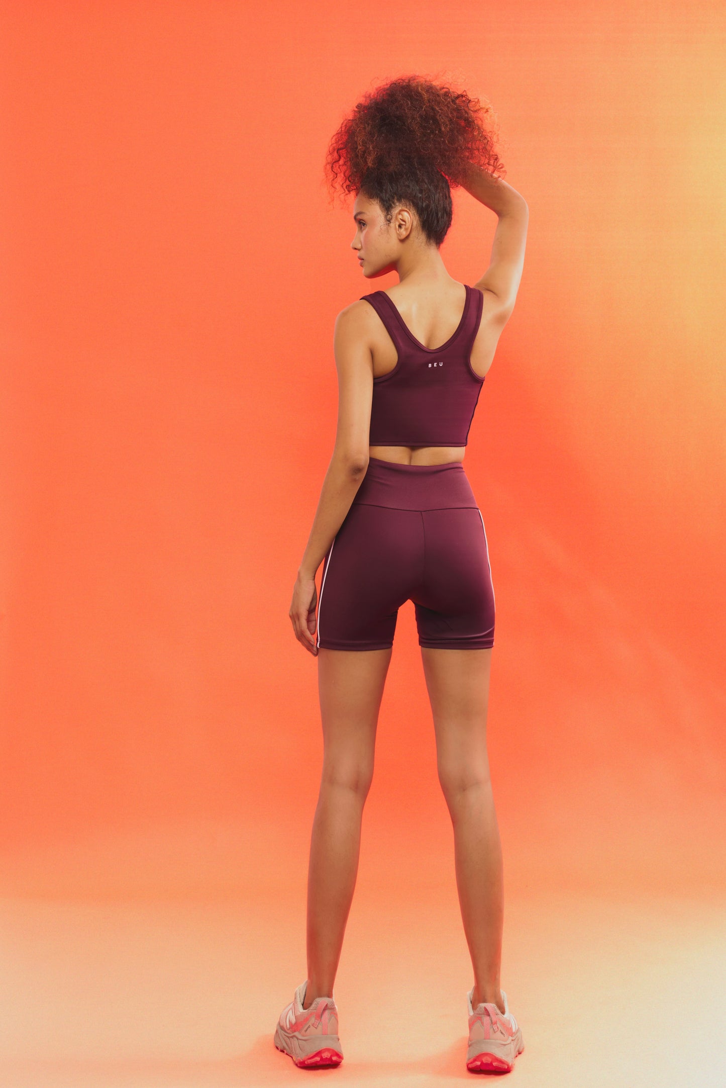RALLY SHORT LEGGING